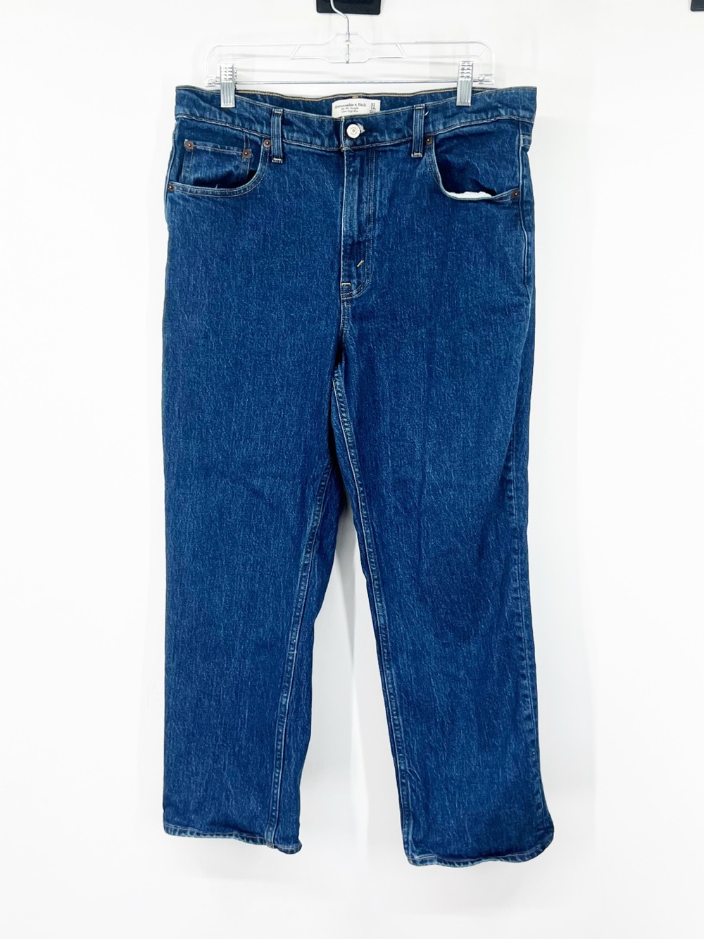 Abercrombie & Fitch The ‘90s Straight Jeans Ultra High Rise